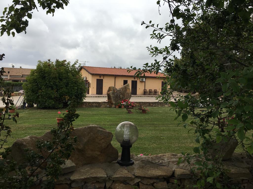 Agriturismo Sechi Campanedda Extérieur photo